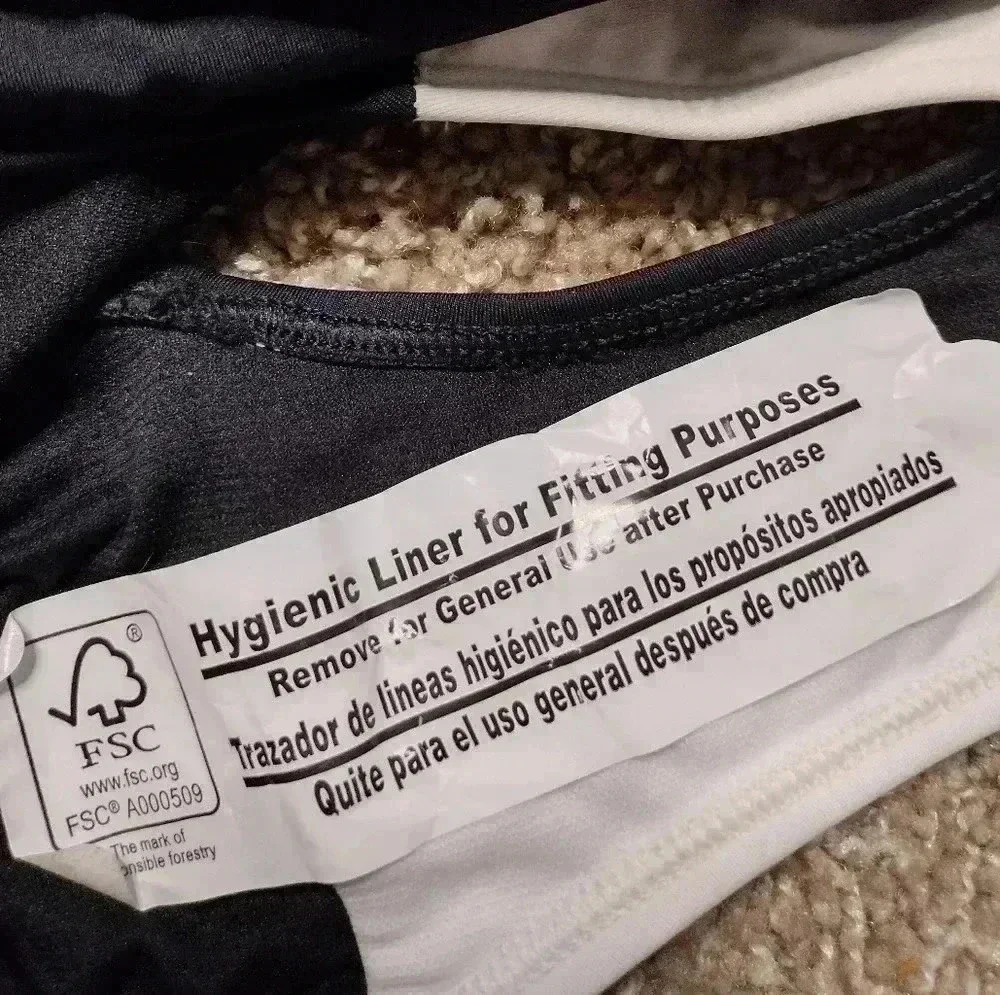 Time and Tru Black and White Colorblock one piece Swimsuit - Picture 12 of 12